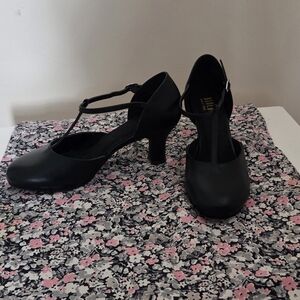New Bloch Splitflex T-Strap Character Dance Shoe Size 10